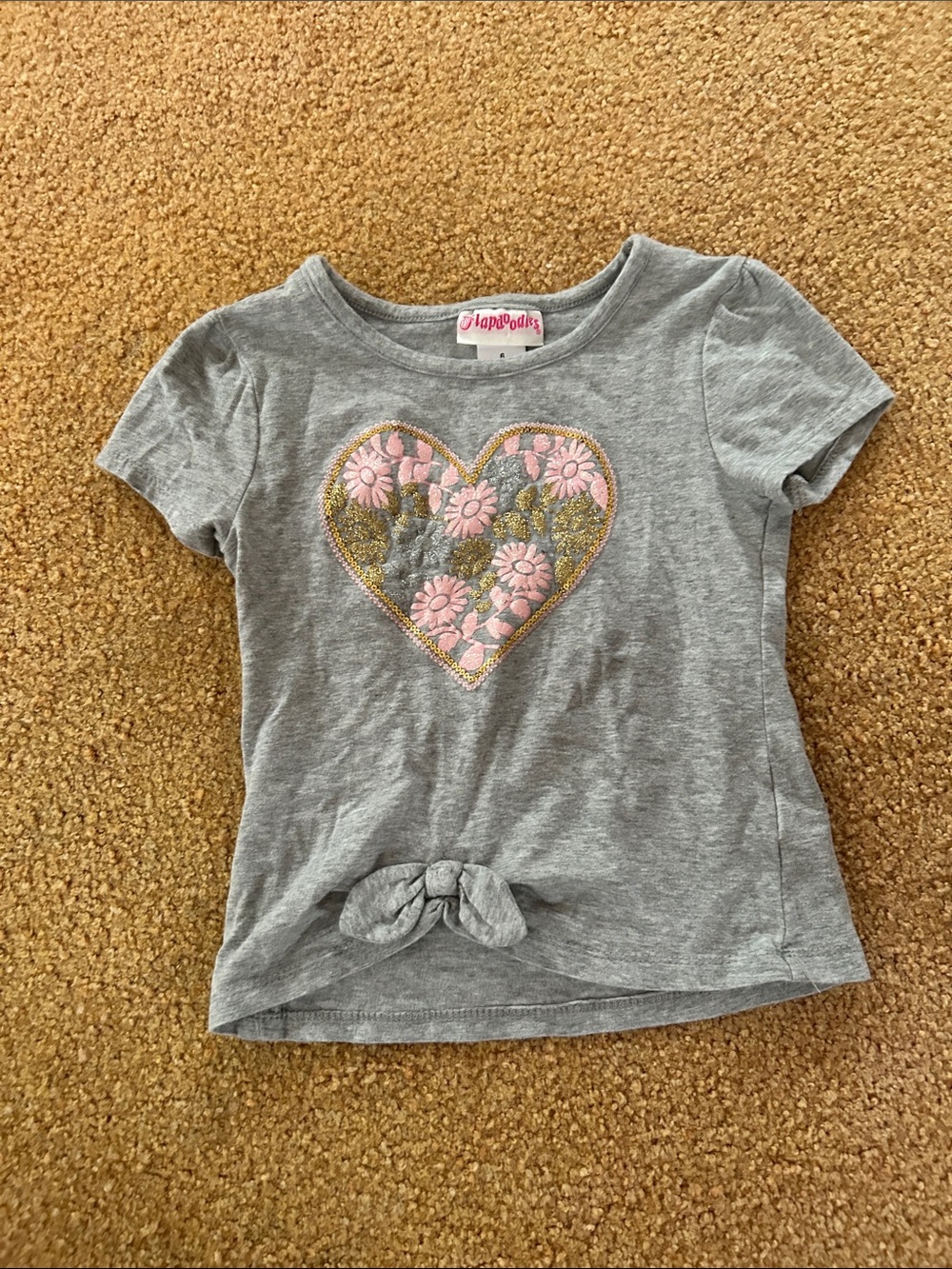 Flapdoodles Gray Short Sleeve Tee with Pink Floral Heart & Front Tie